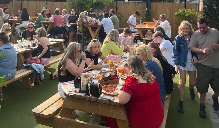 sullivans taproom beergarden mobile